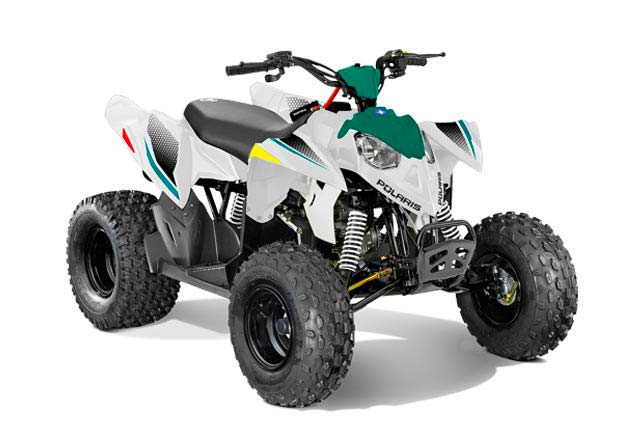 OUTLAW 110 EFI BRIGHT WHITE / RADIANT GREEN